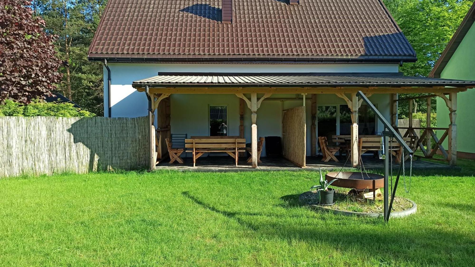 Apartameny Wiktoria I Nikola W Karwiku 皮什 外观 照片